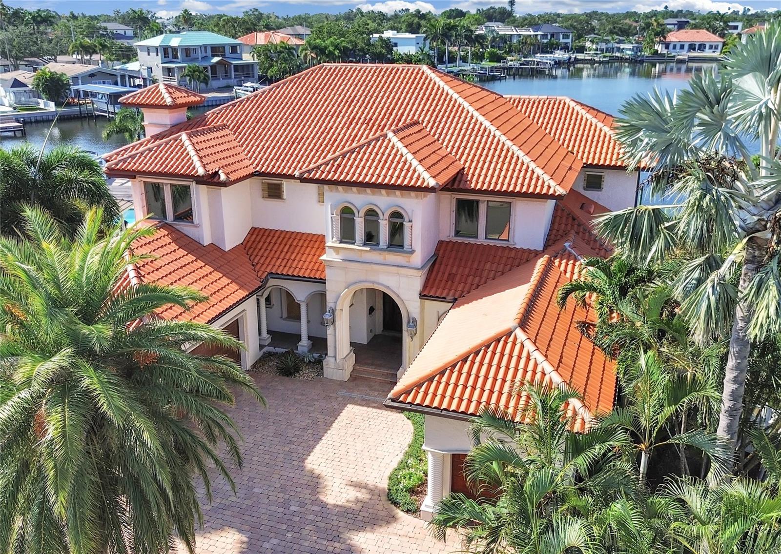 TB8409397 Property Photo