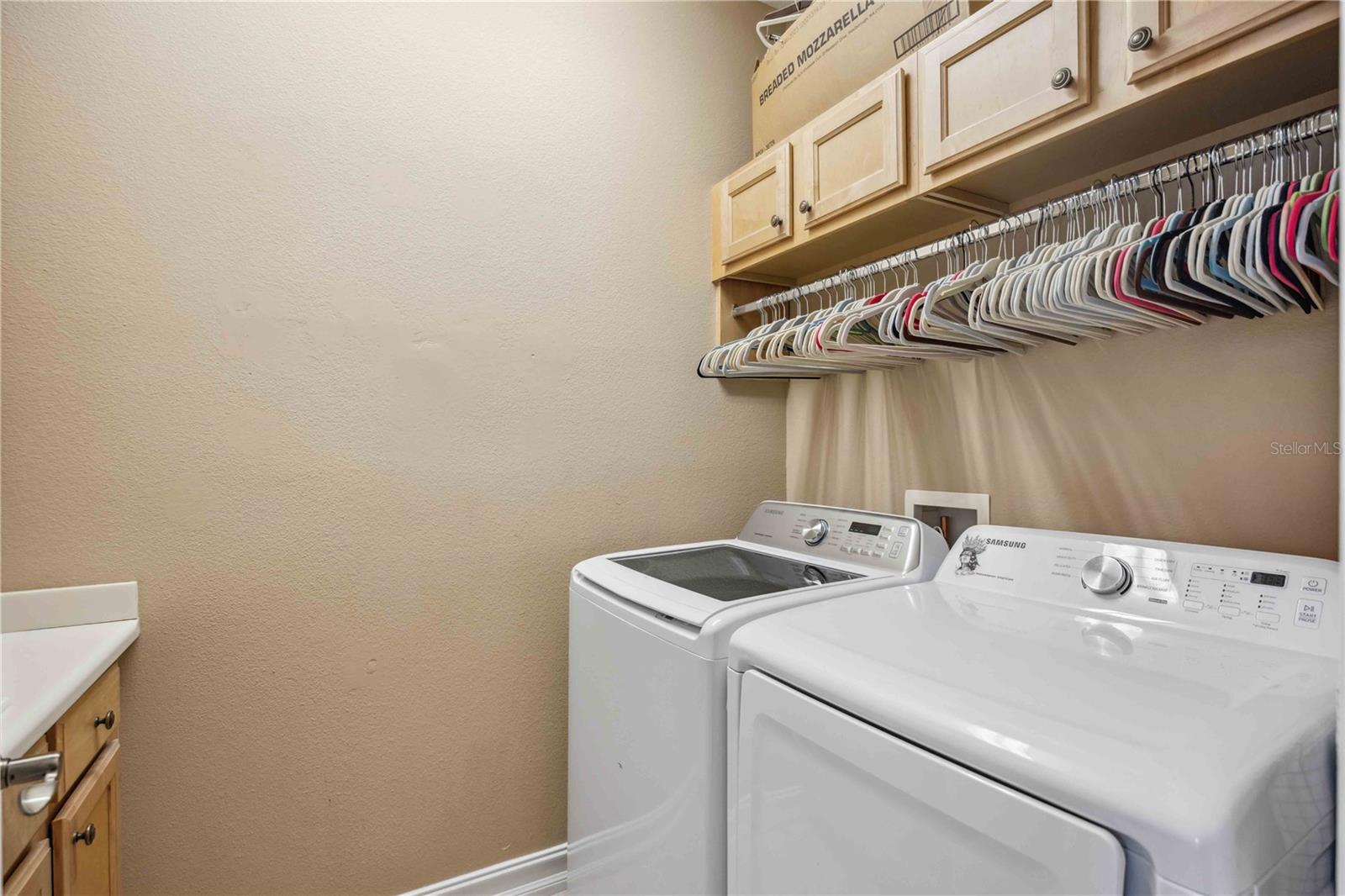 A4659543 Property Photo