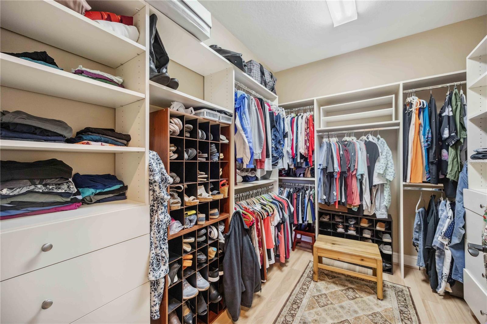 A4659543 Property Photo