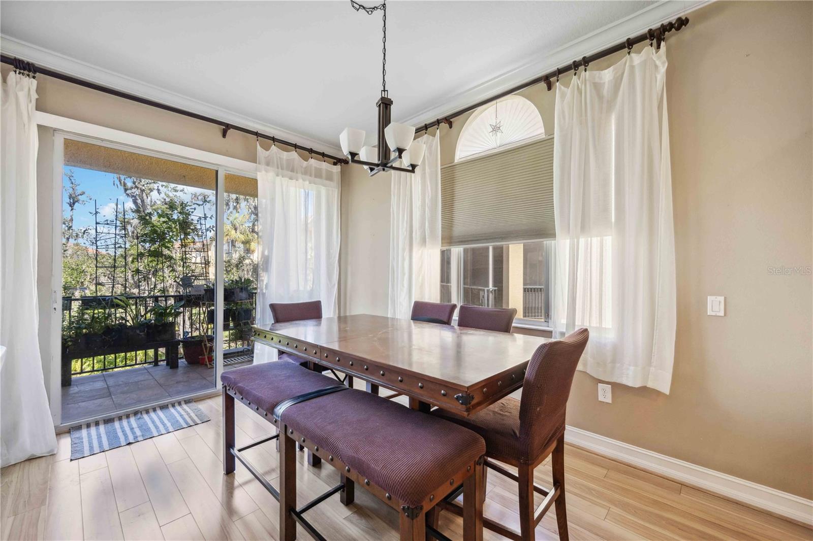 A4659543 Property Photo