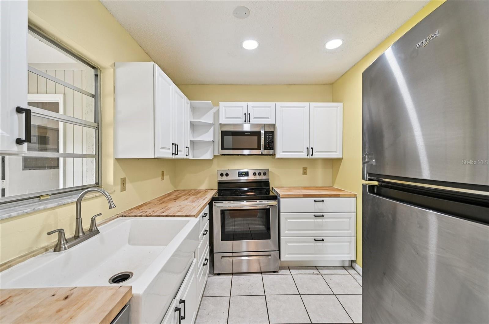 TB8409470 Property Photo