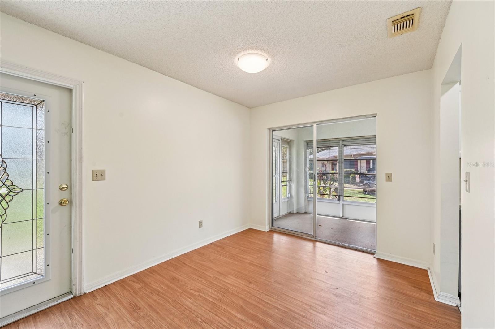 TB8409470 Property Photo