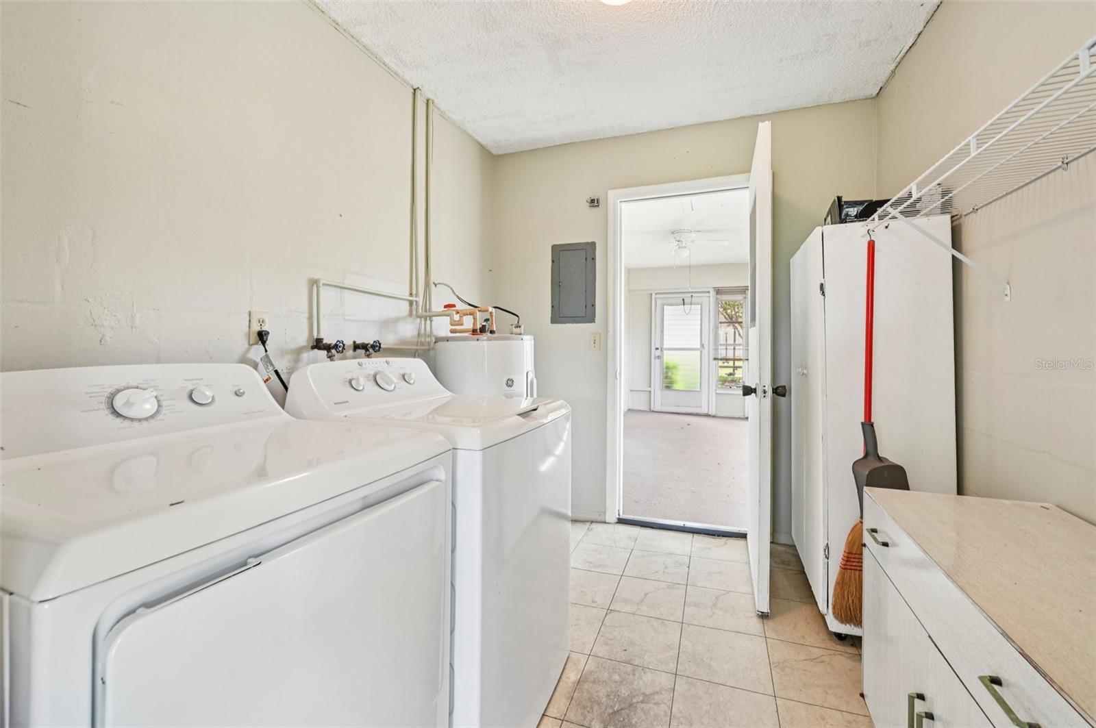 TB8409470 Property Photo