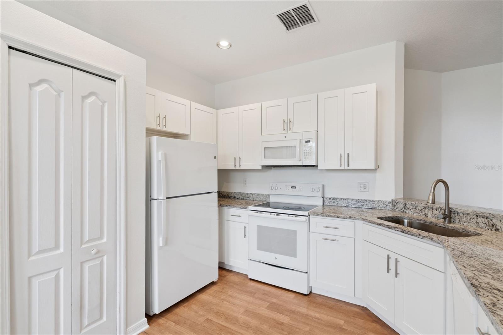 5243 SHALE RIDGE TRL, ORLANDO, FL, 32818