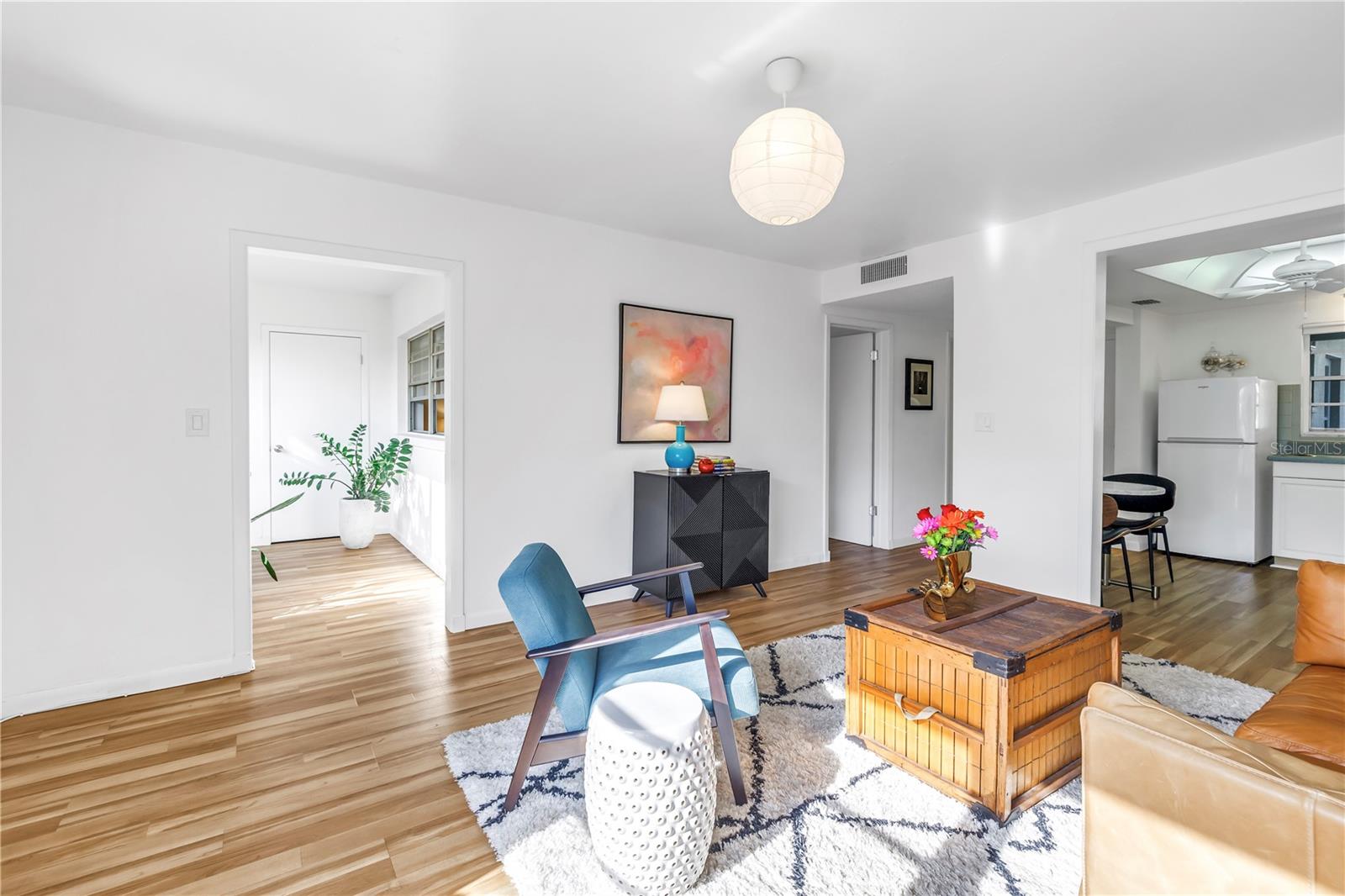 TB8409483 Property Photo