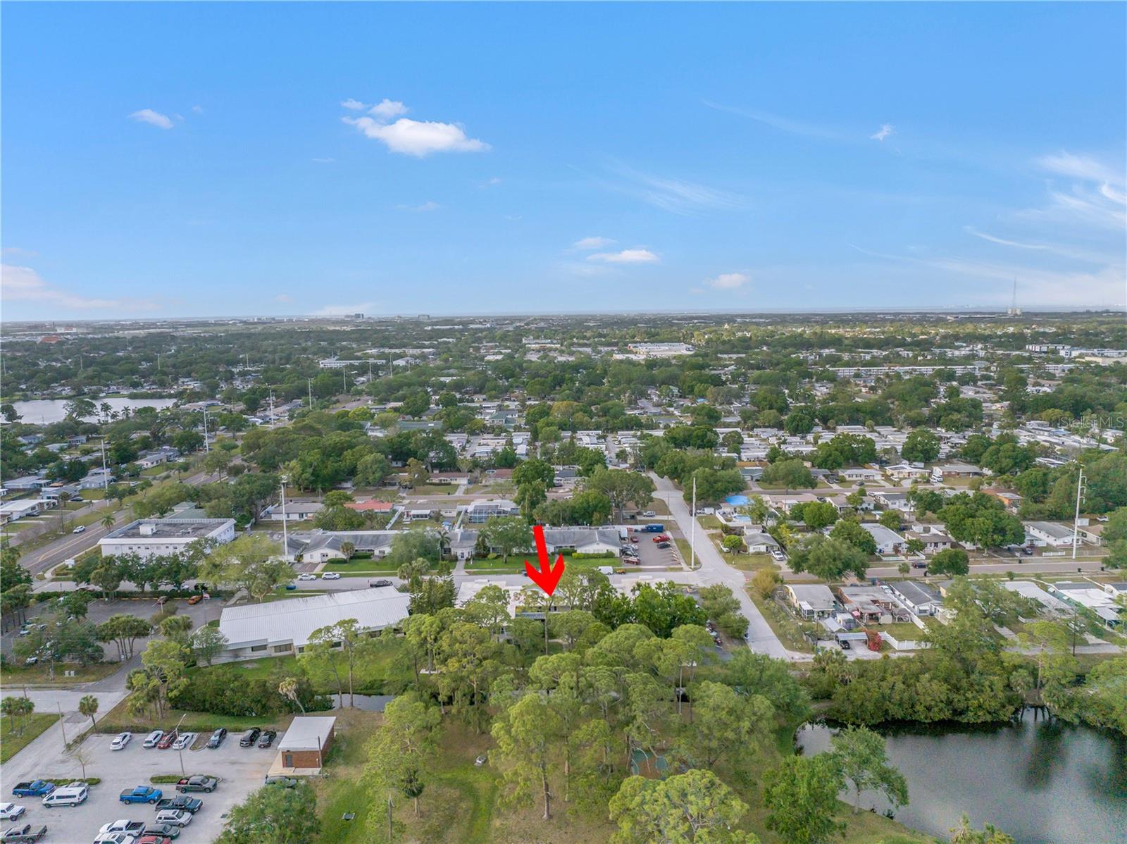 TB8409483 Property Photo