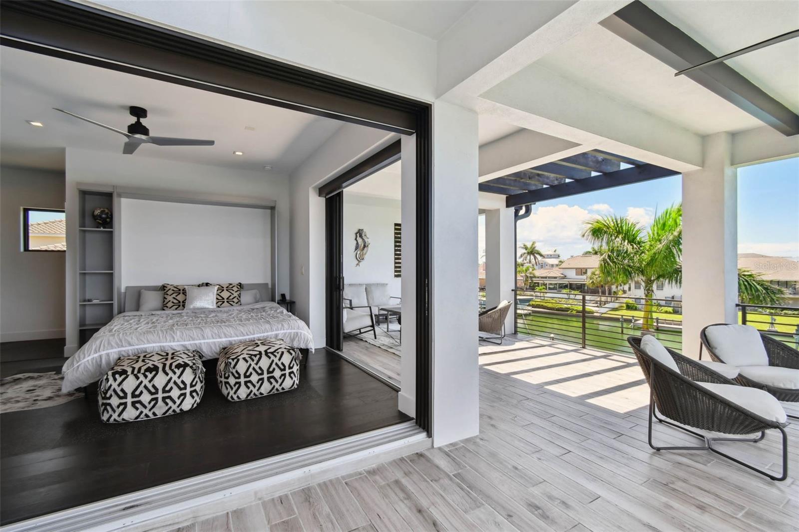 TB8409488 Property Photo