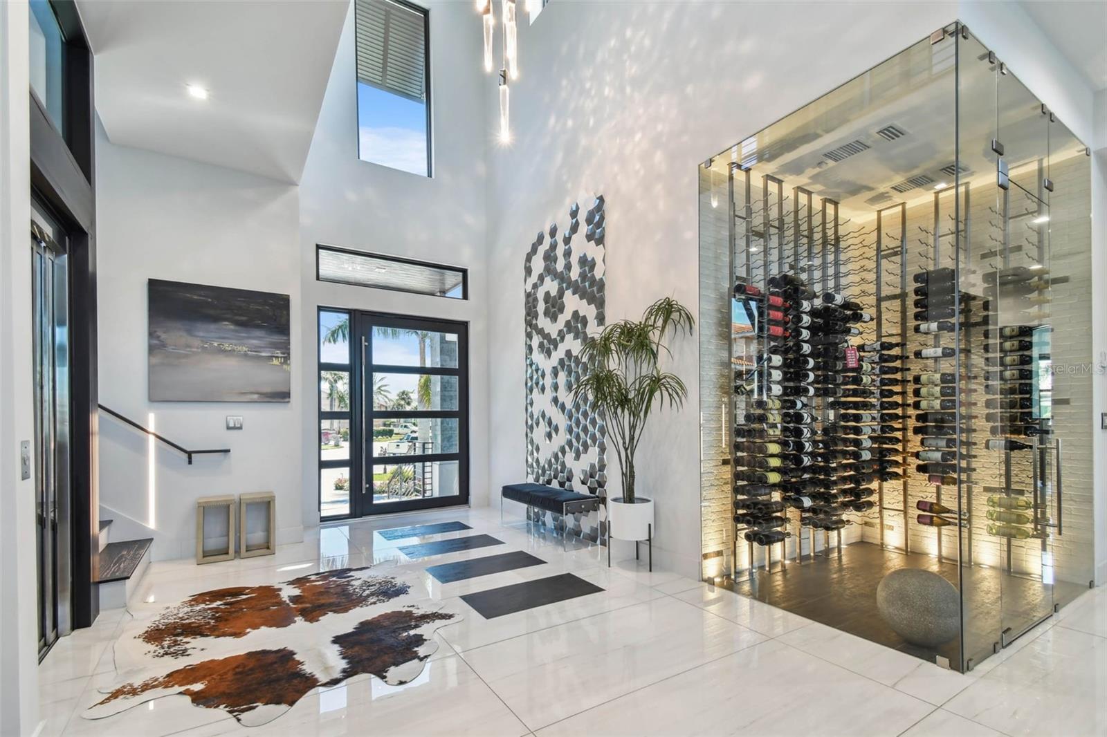 TB8409488 Property Photo