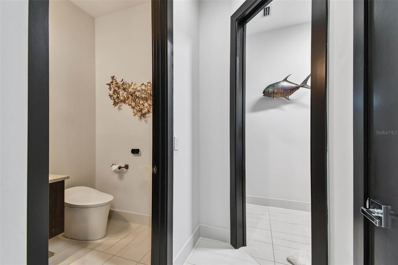 TB8409488 Property Photo