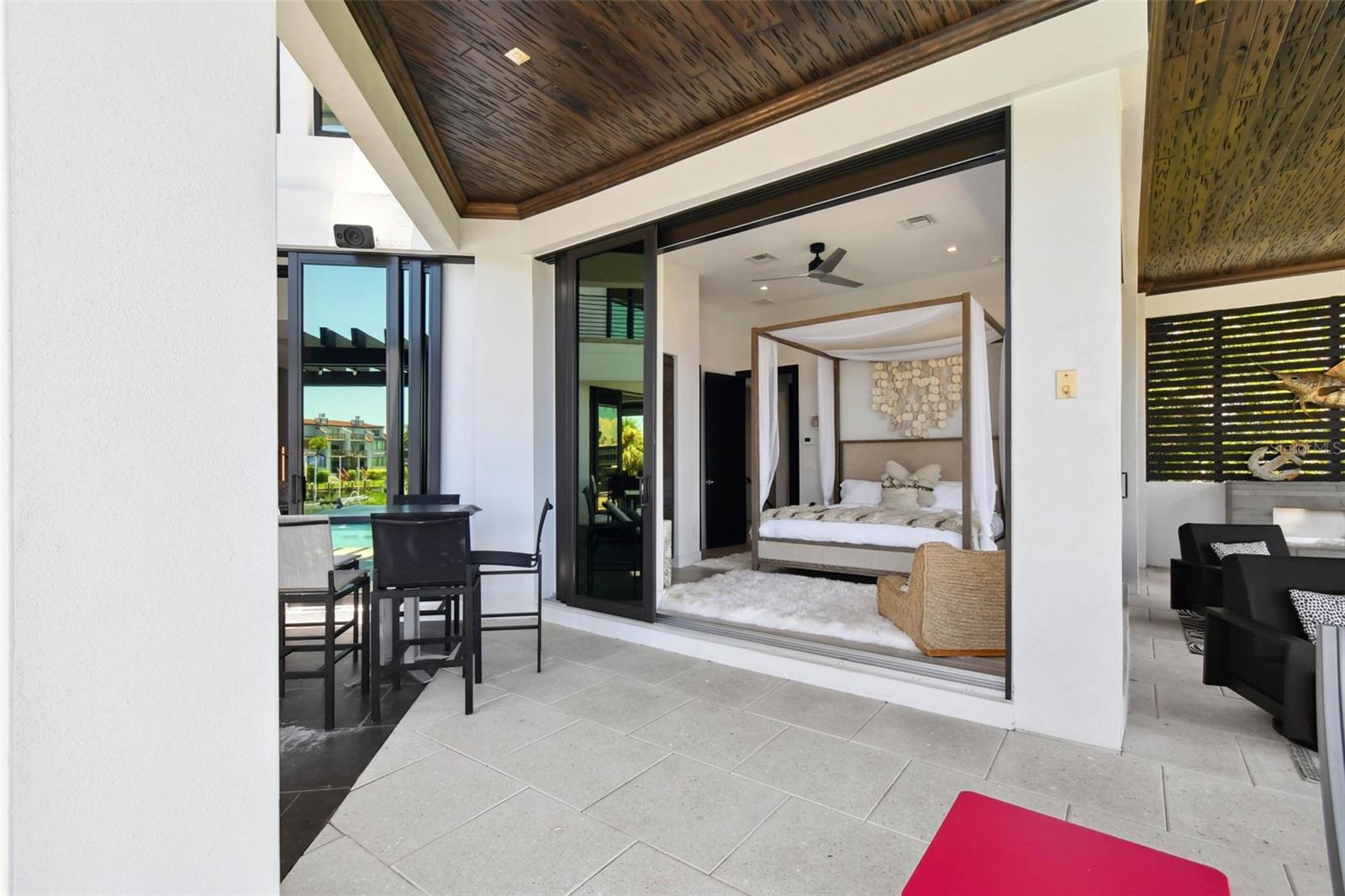 TB8409488 Property Photo