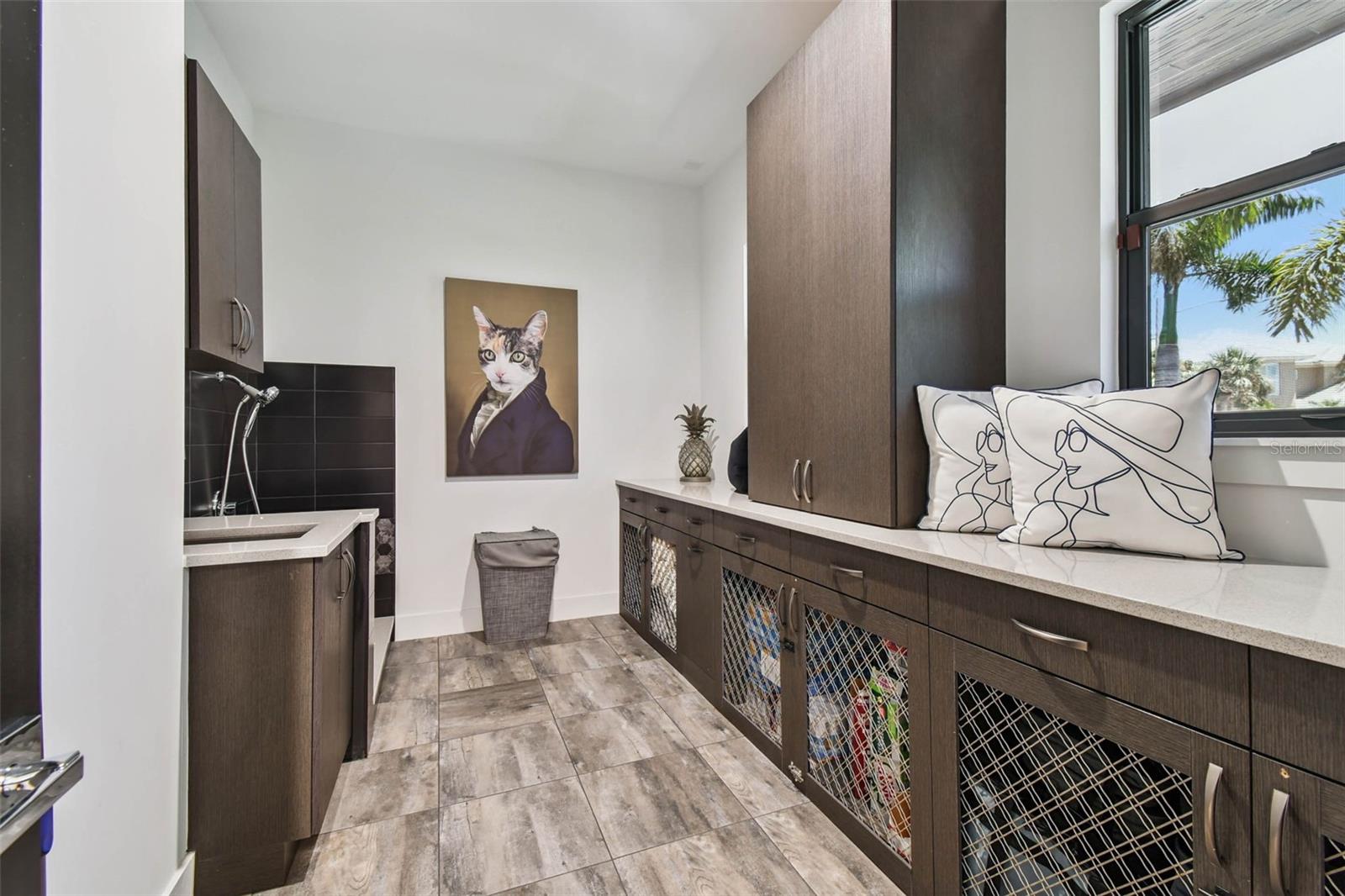 TB8409488 Property Photo