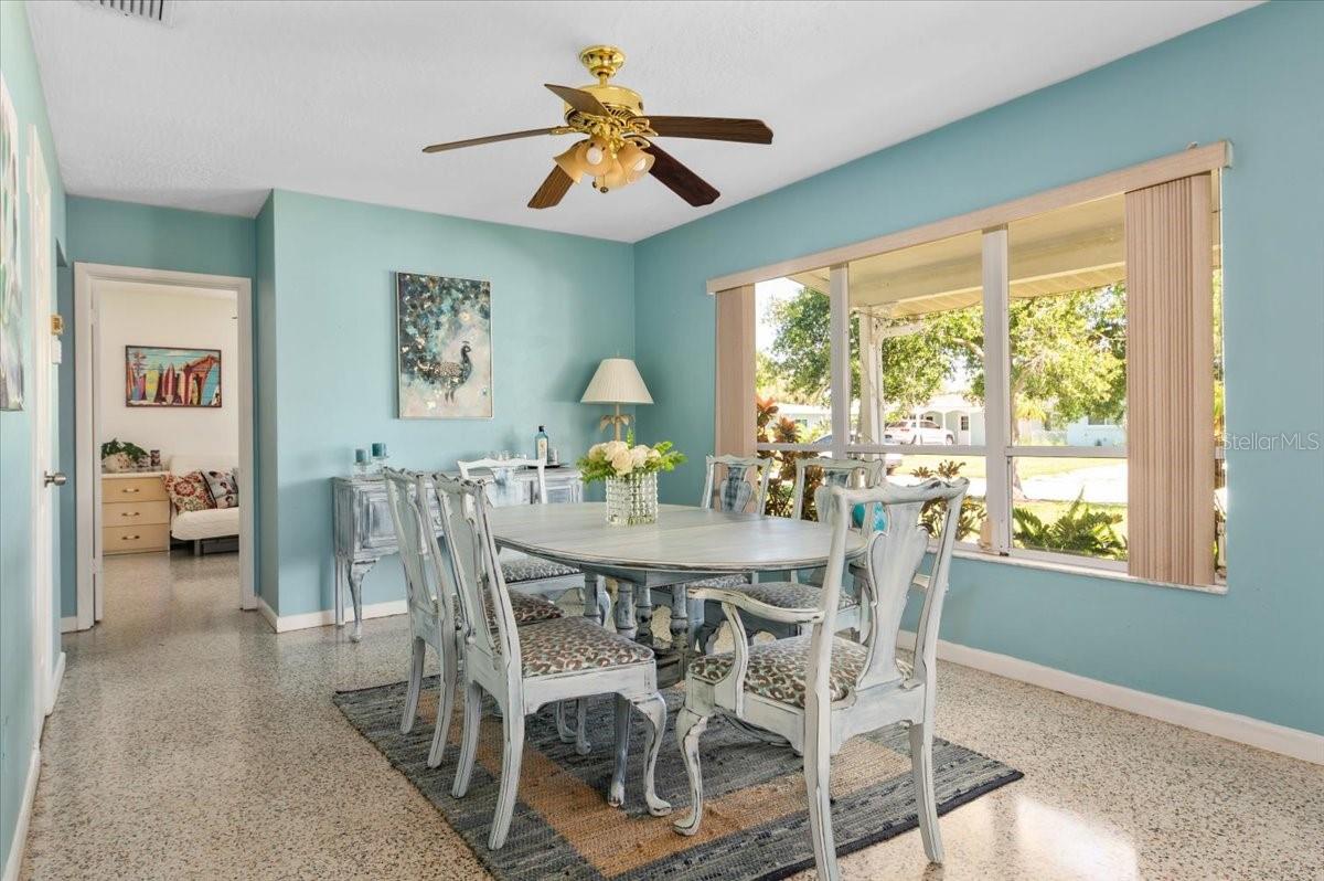 A4659566 Property Photo