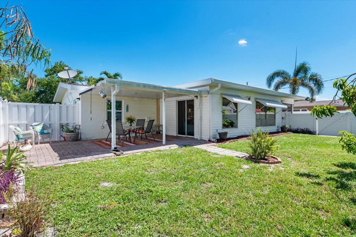 A4659566 Property Photo