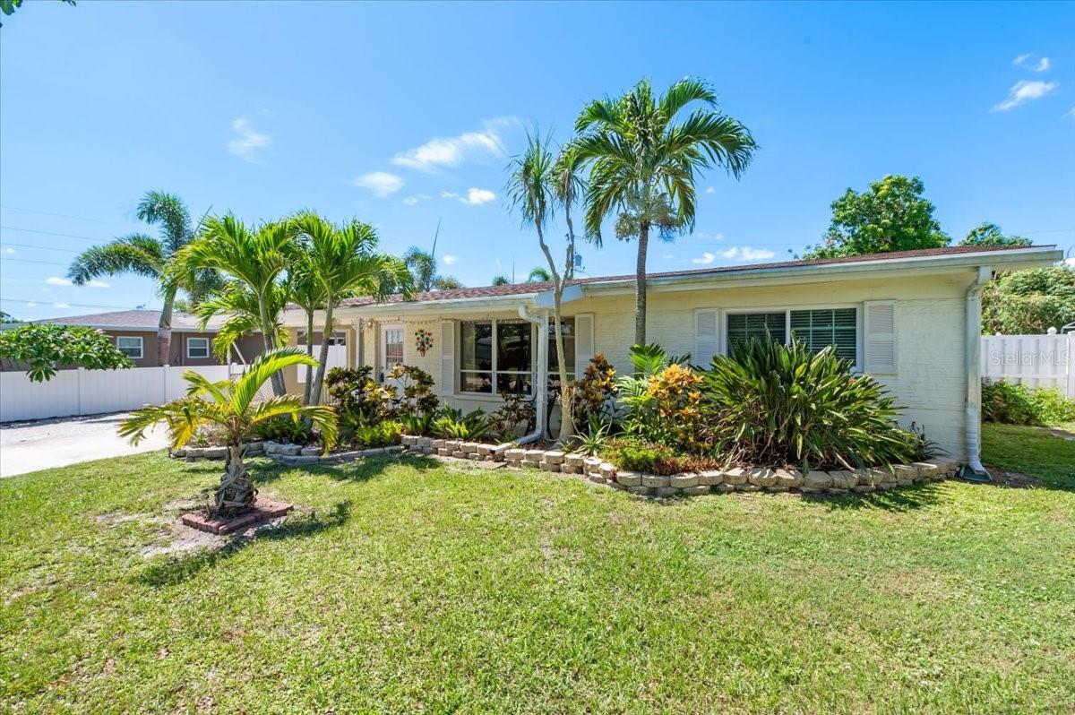 A4659566 Property Photo