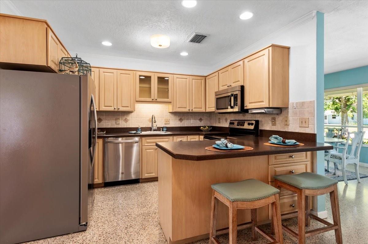 A4659566 Property Photo