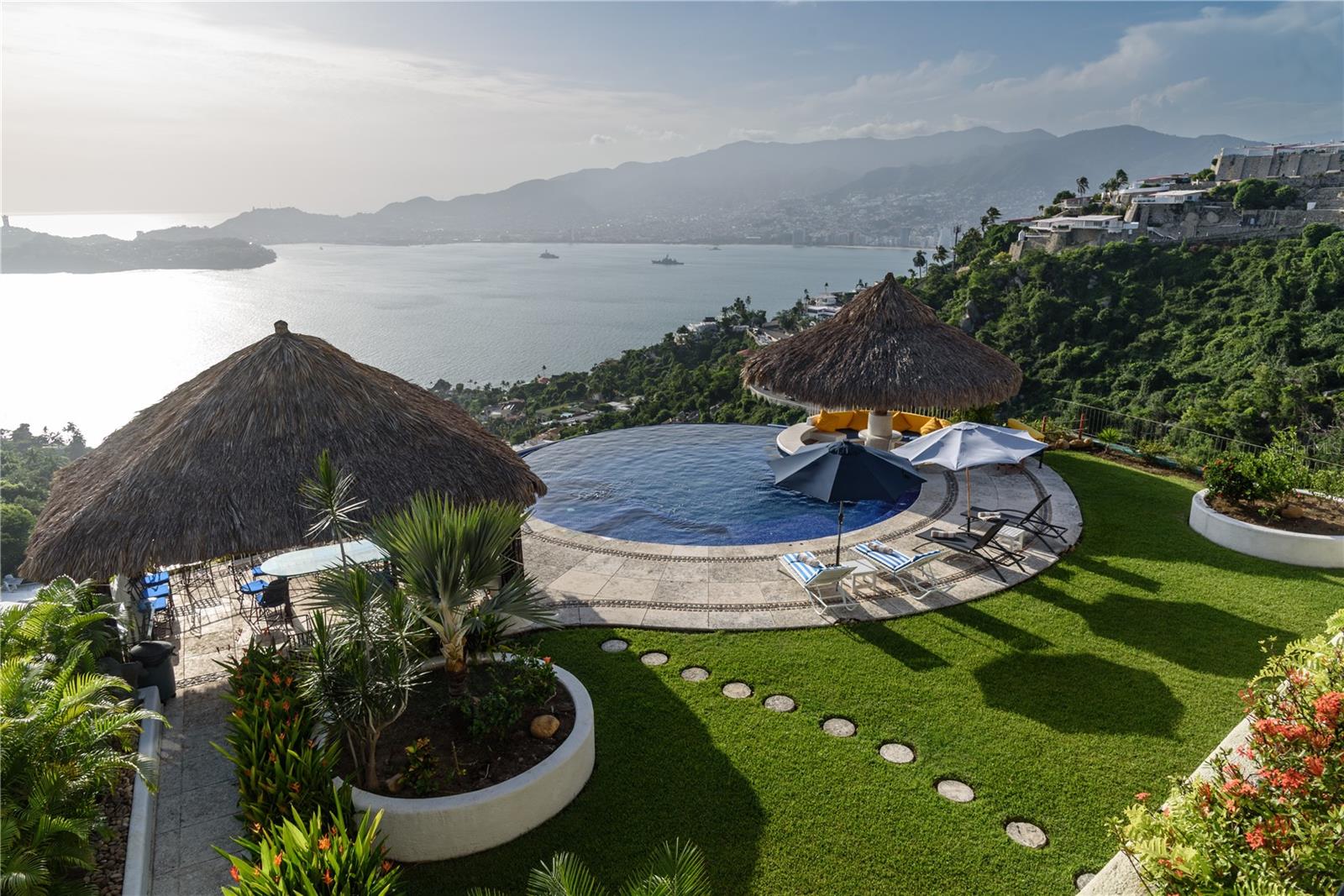 O6329109 Property Photo