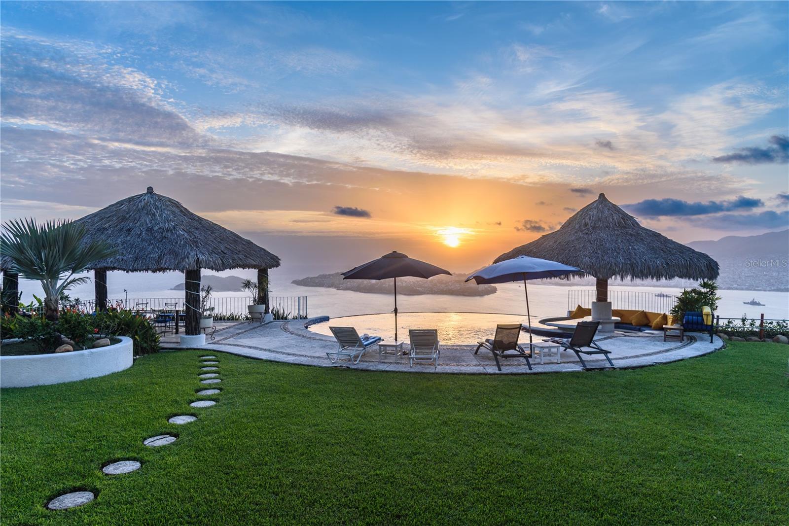 O6329109 Property Photo