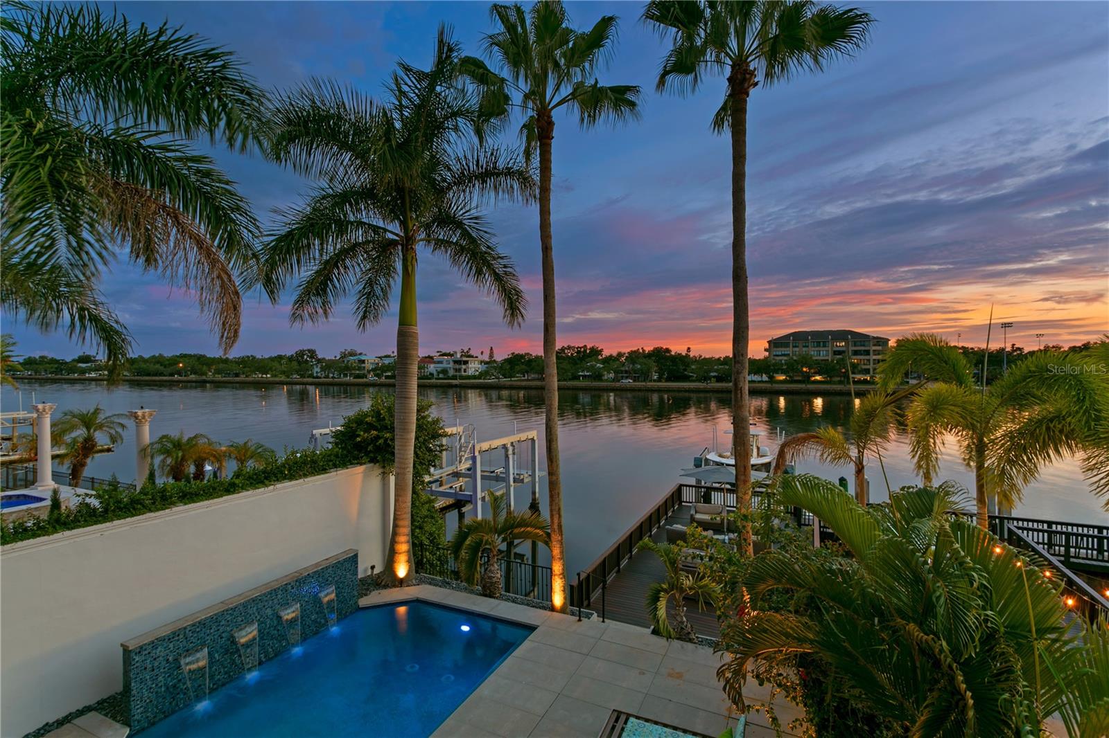 TB8409679 Property Photo