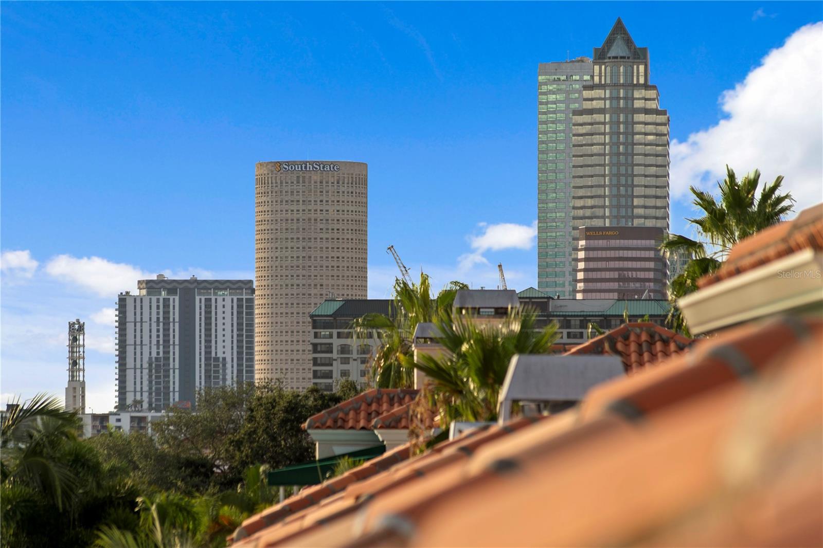 TB8409679 Property Photo