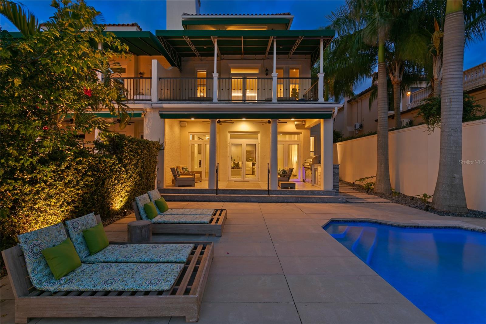 TB8409679 Property Photo