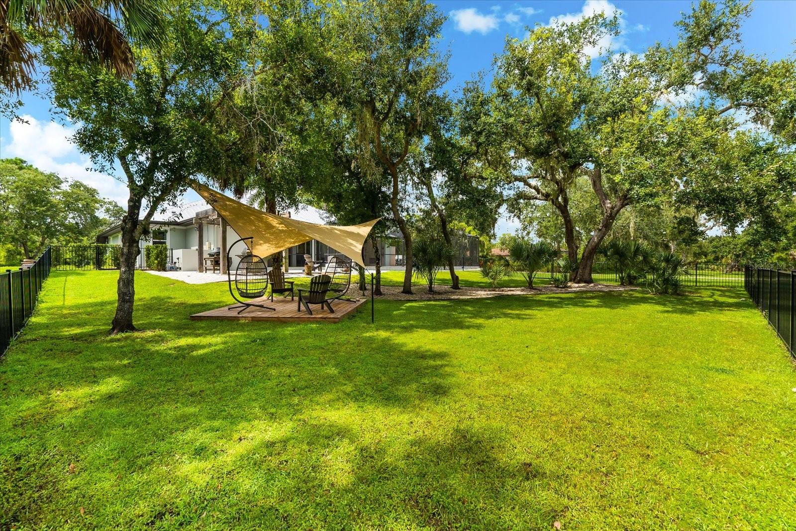 TB8409835 Property Photo