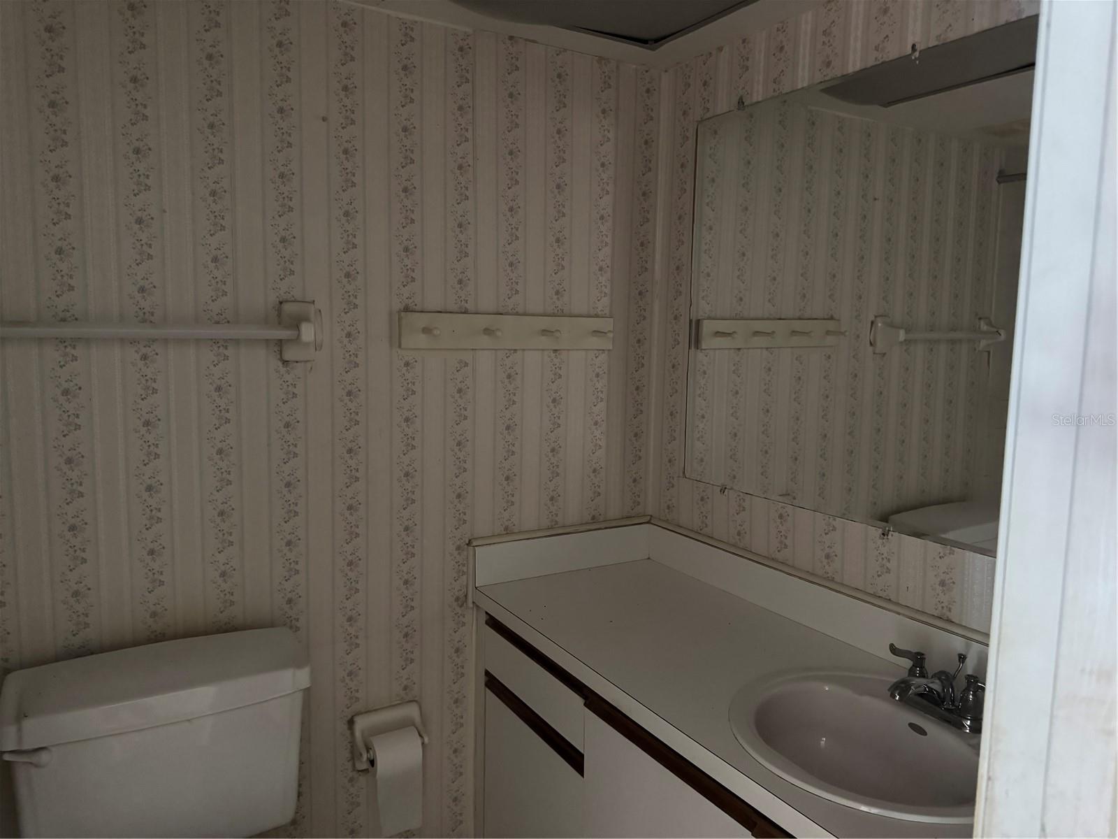 N6139808 Property Photo