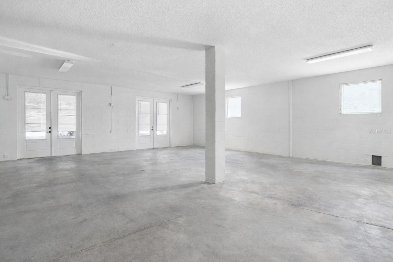 TB8409847 Property Photo