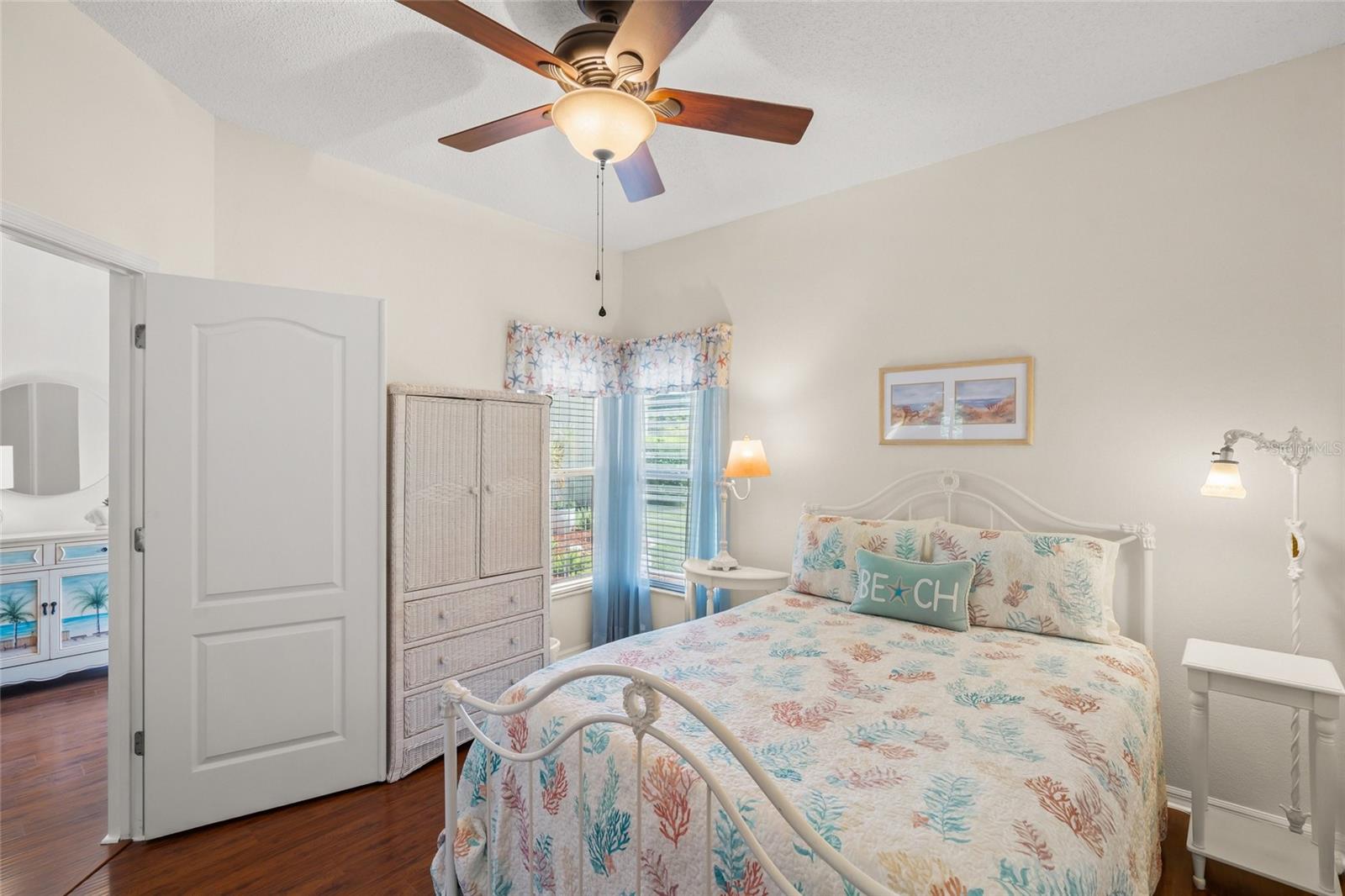 A4659664 Property Photo