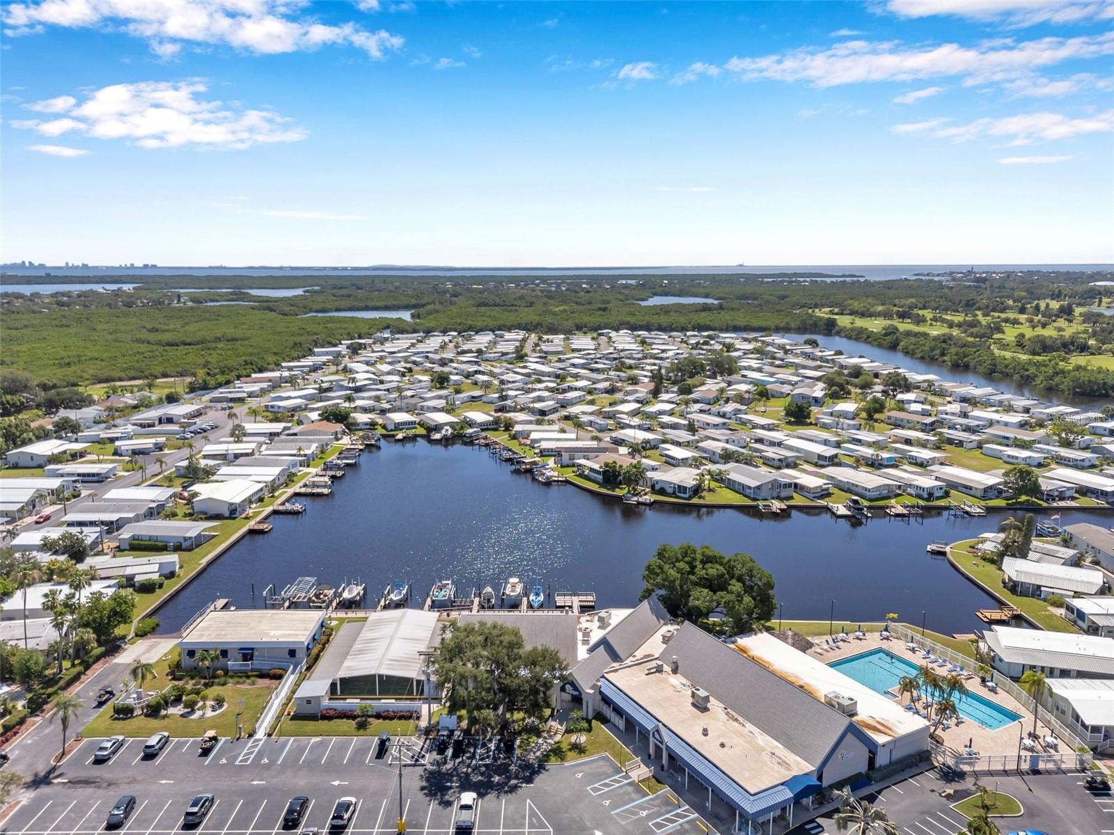 W7877547 Property Photo