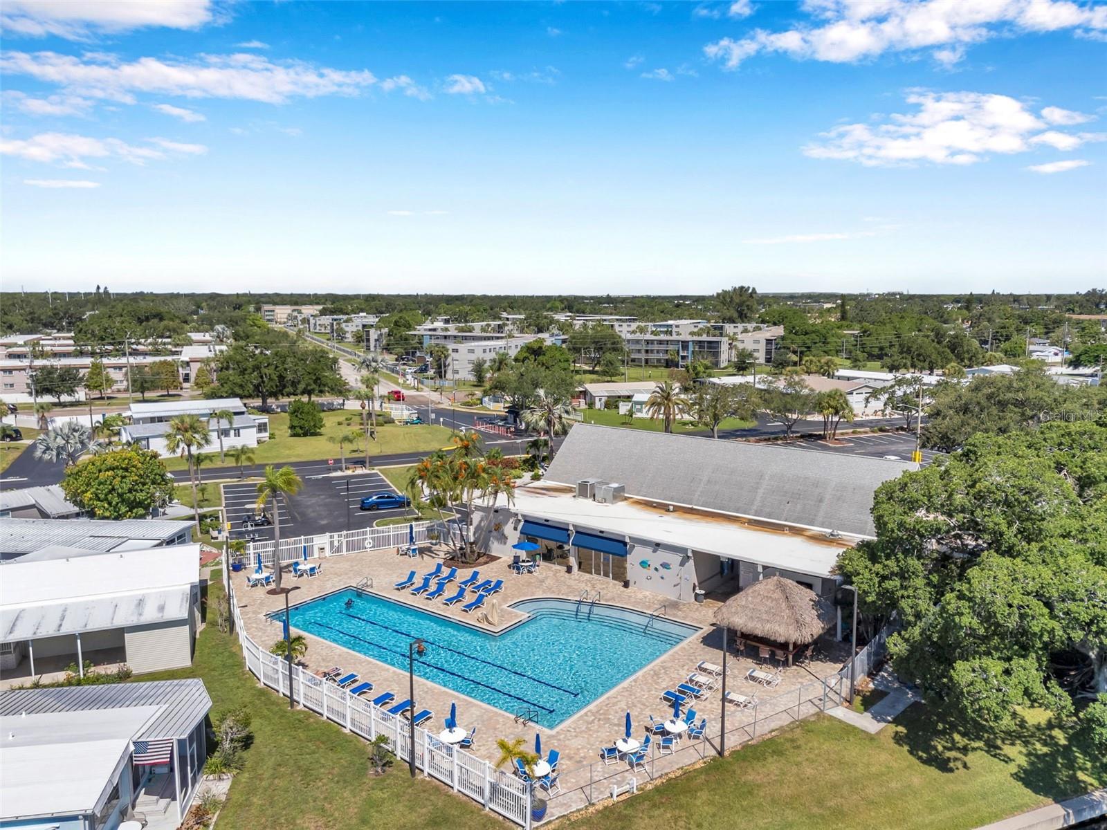 W7877547 Property Photo