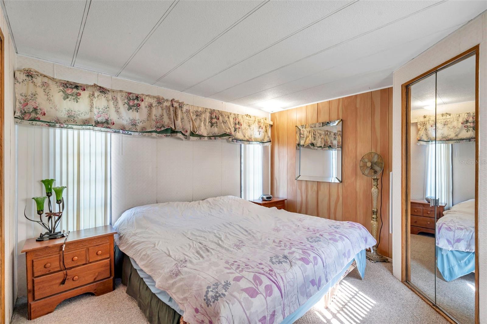 W7877547 Property Photo