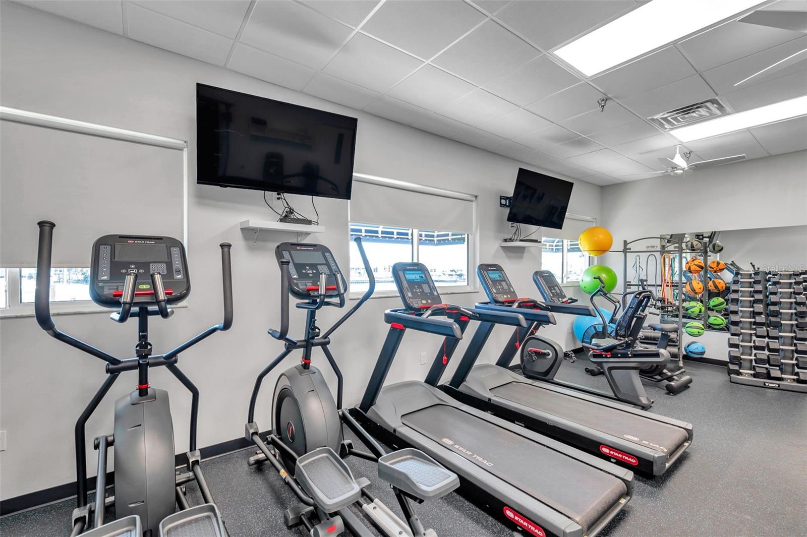 W7877547 Property Photo