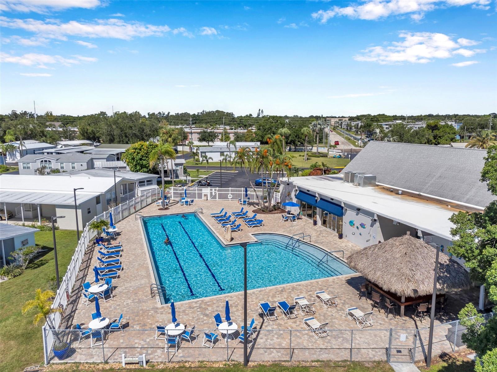 W7877547 Property Photo