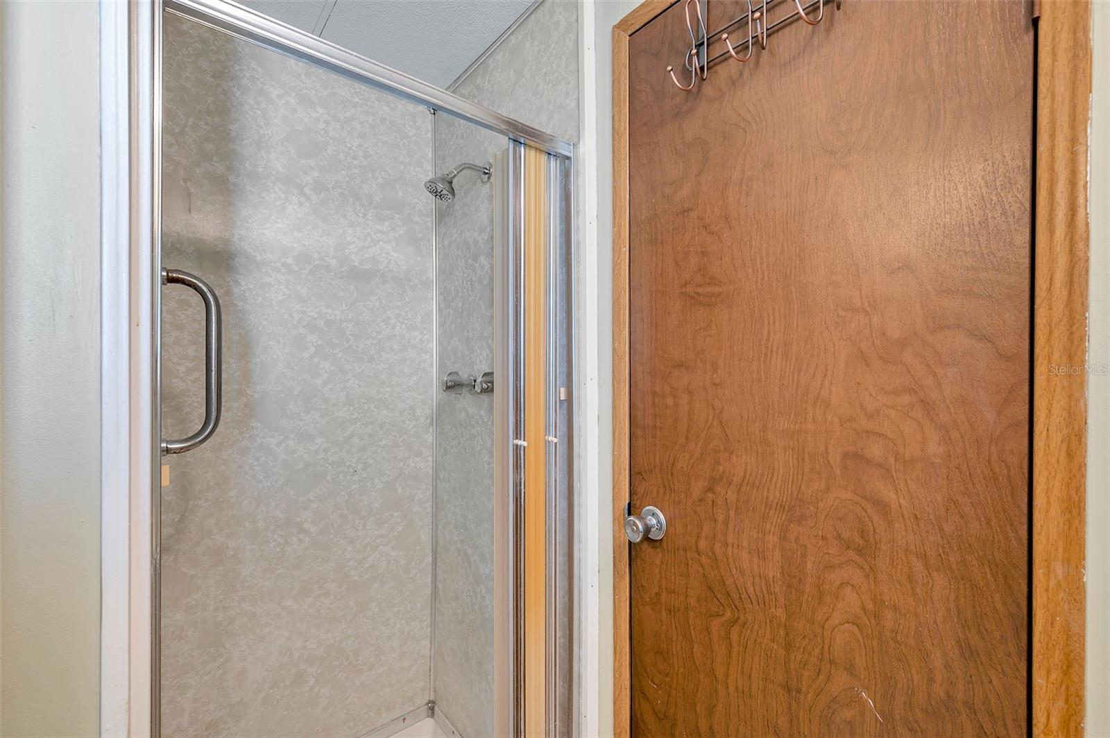 W7877547 Property Photo