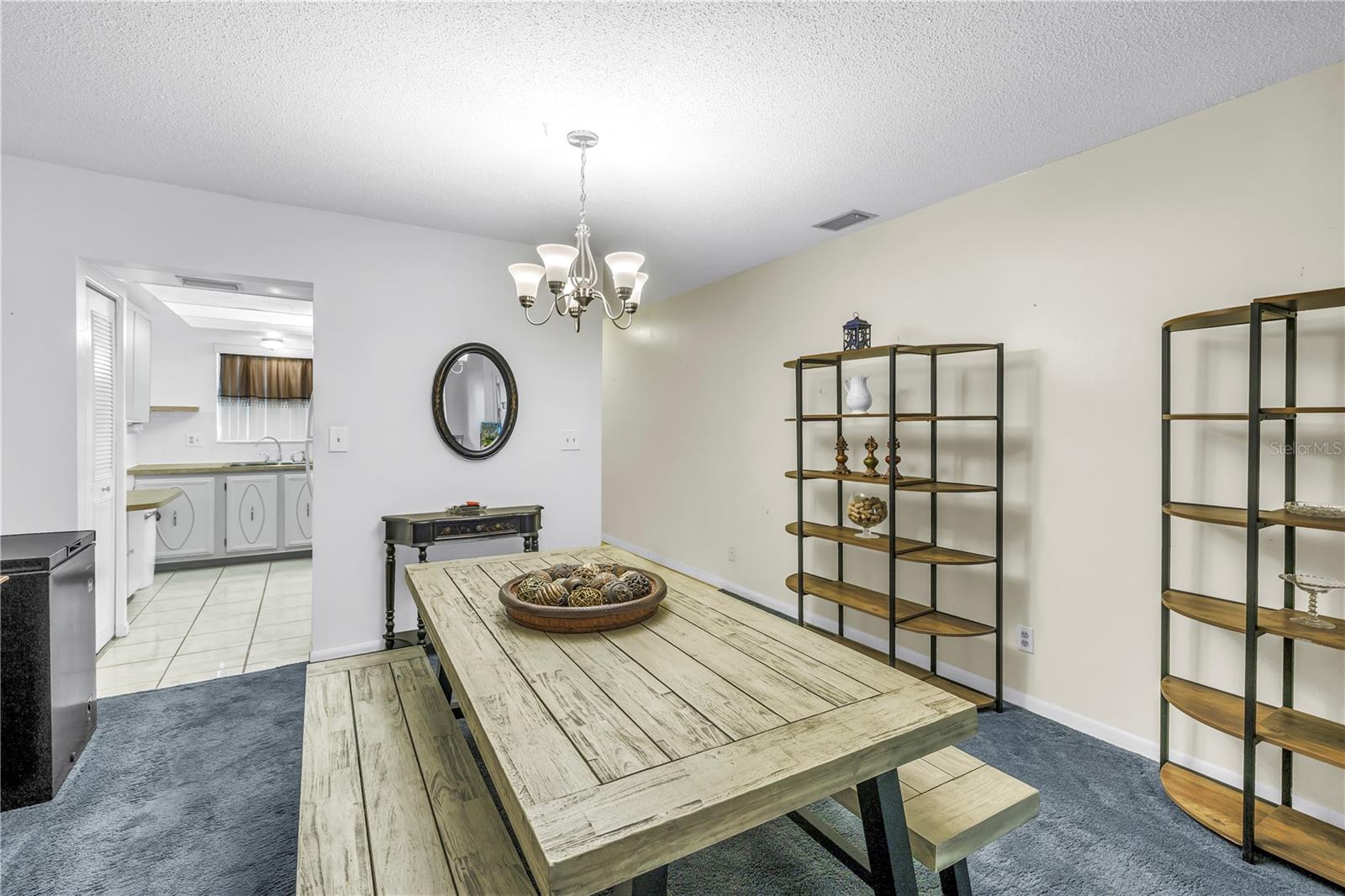 TB8409975 Property Photo