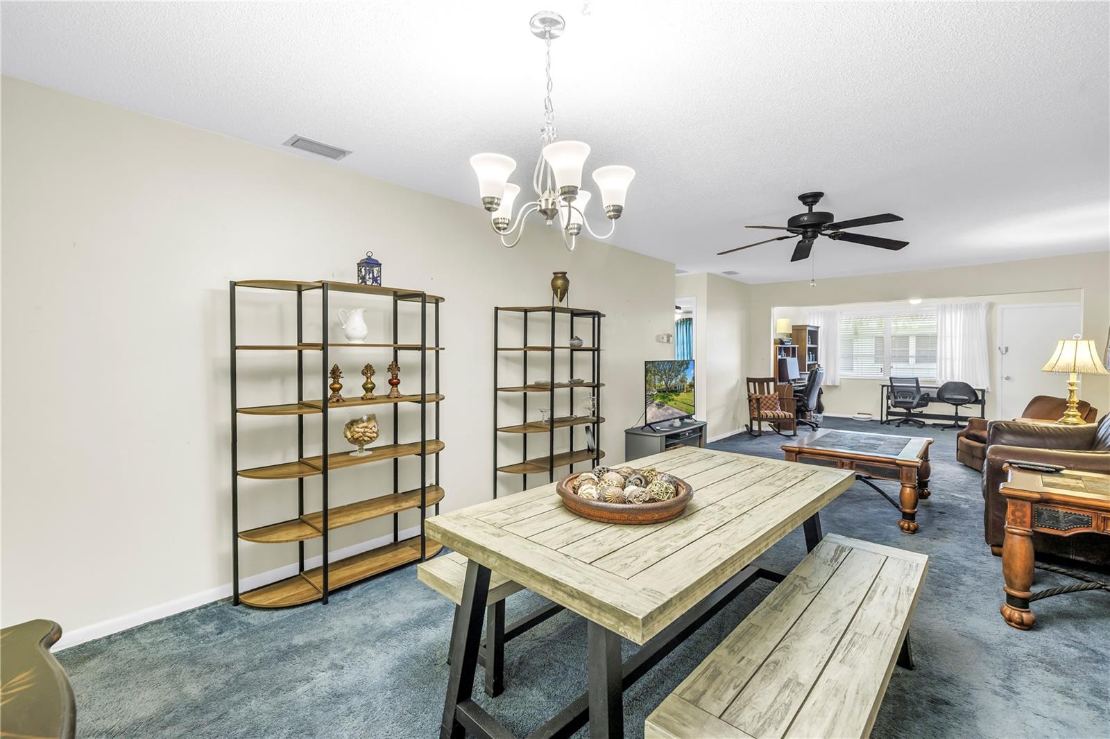 TB8409975 Property Photo