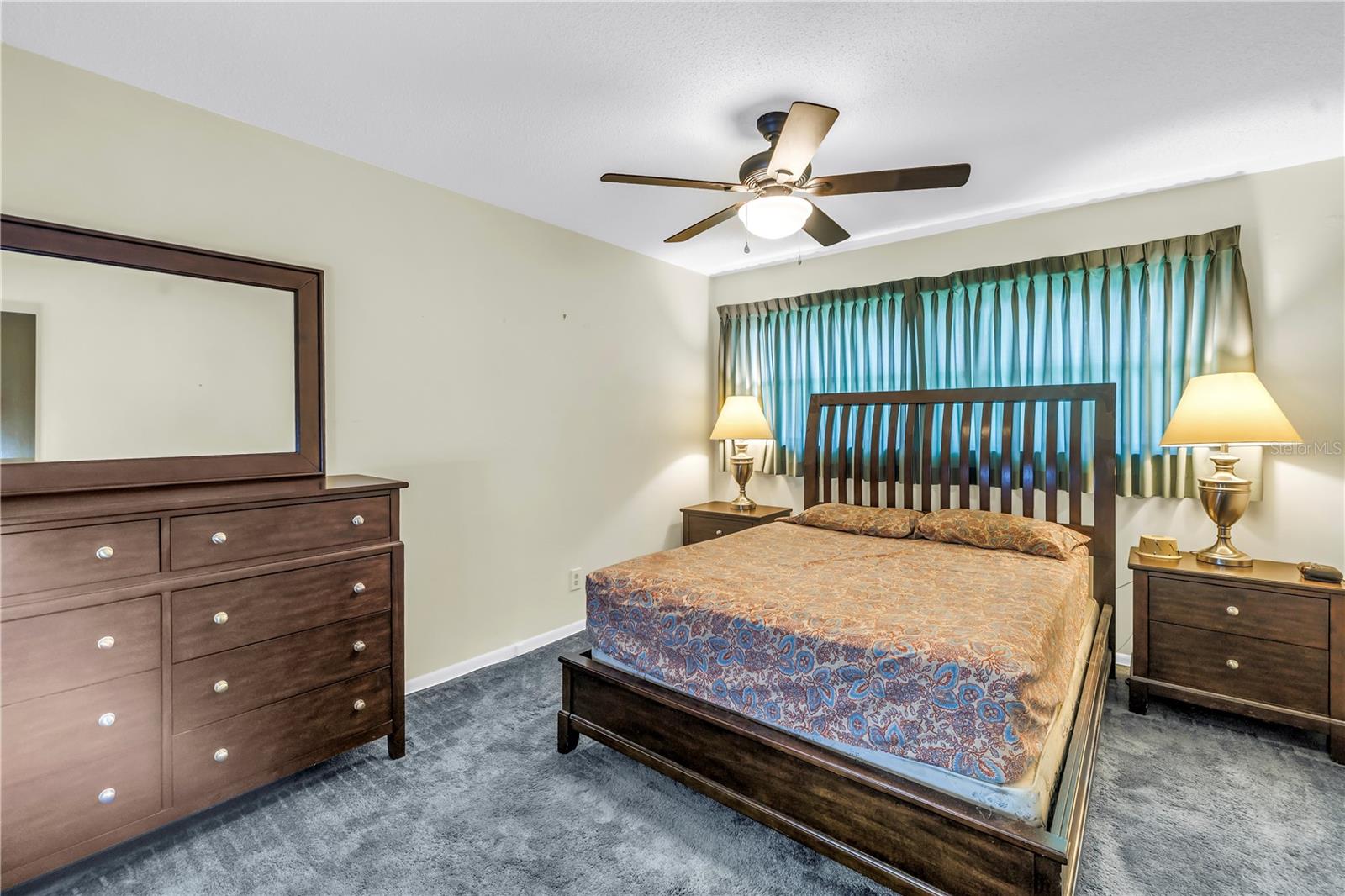 TB8409975 Property Photo