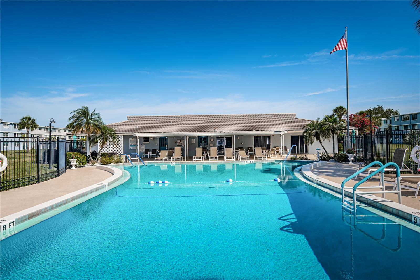 TB8410016 Property Photo