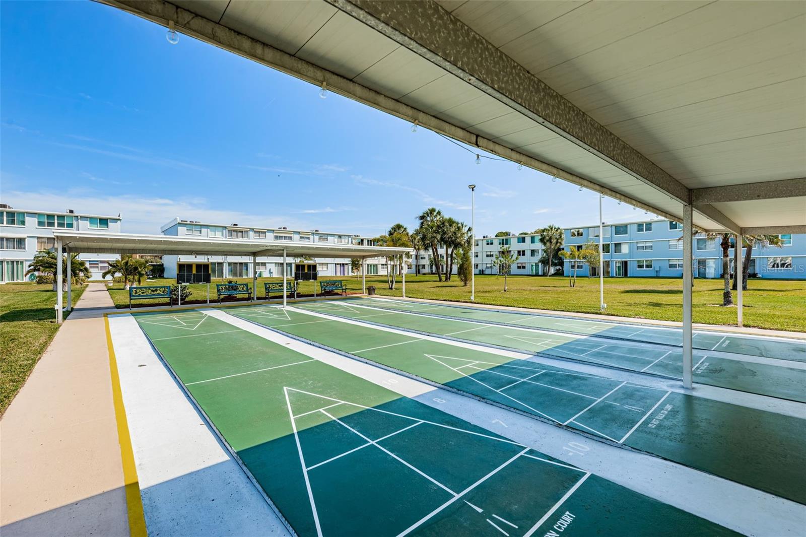 TB8410016 Property Photo