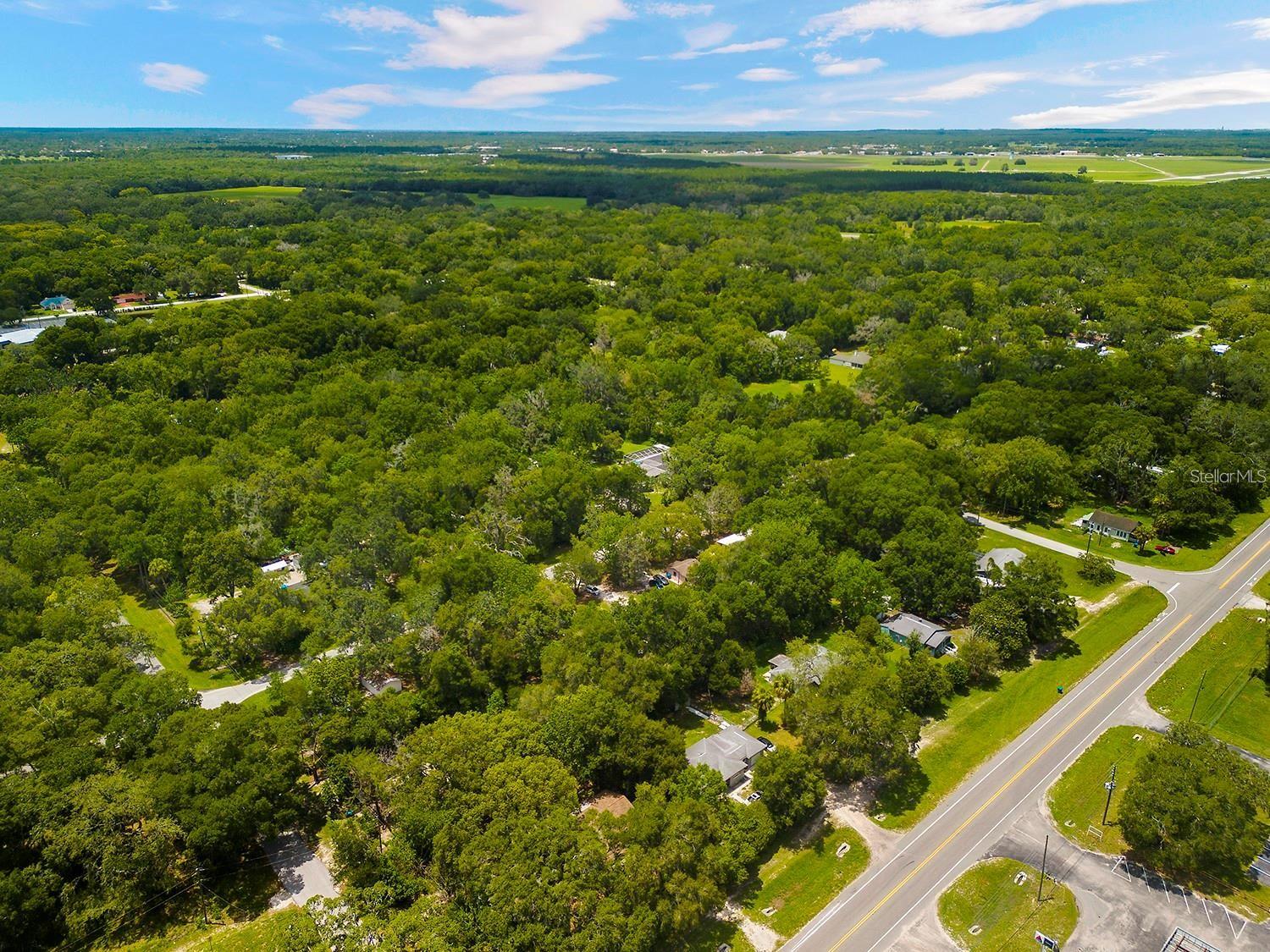 W7877555 Property Photo