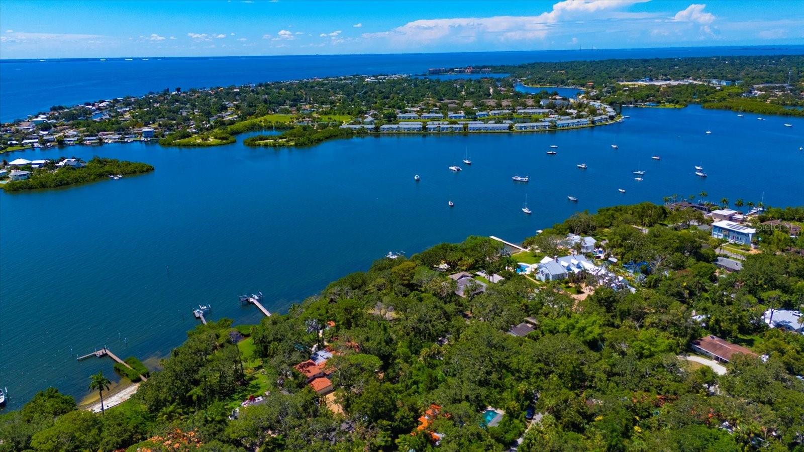 2660 DRIFTWOOD RD S, ST PETERSBURG, FL, 33705