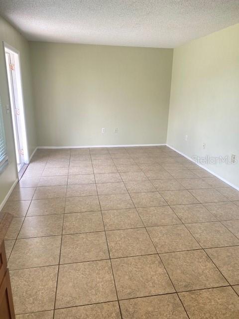 C7512734 Property Photo