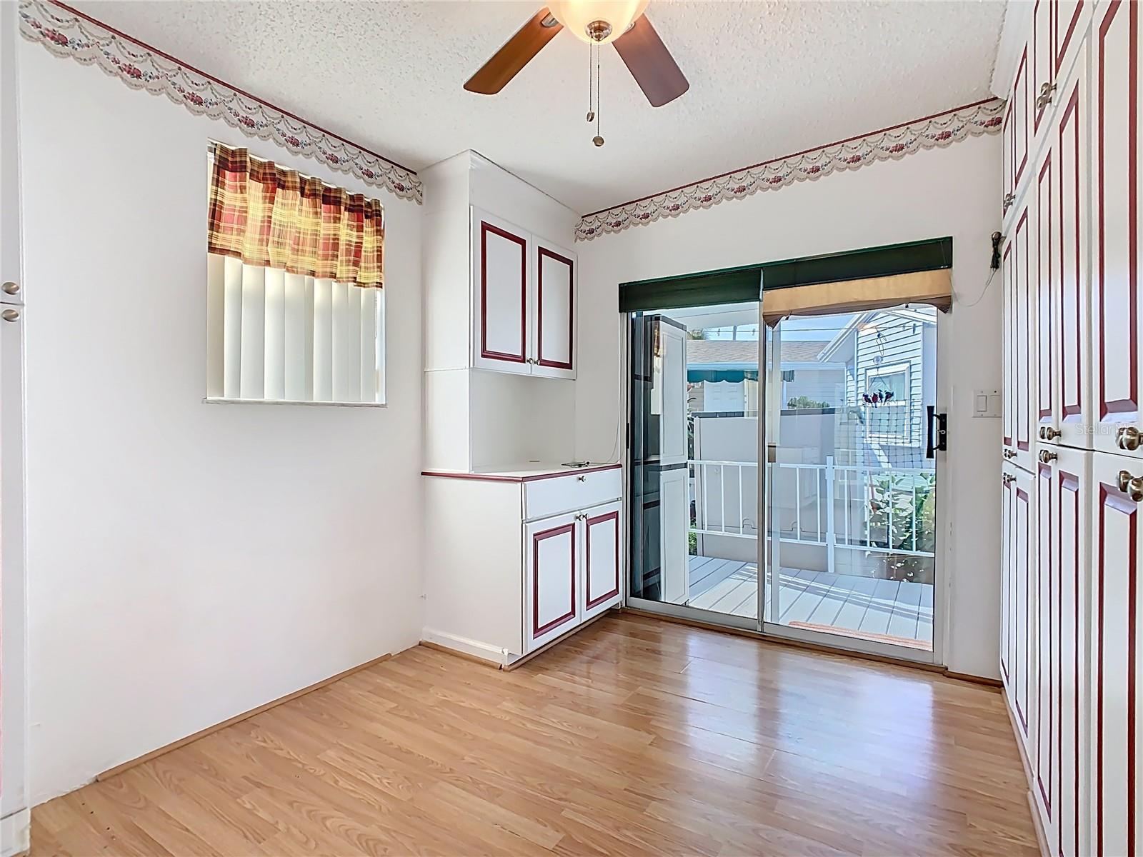 S5131424 Property Photo