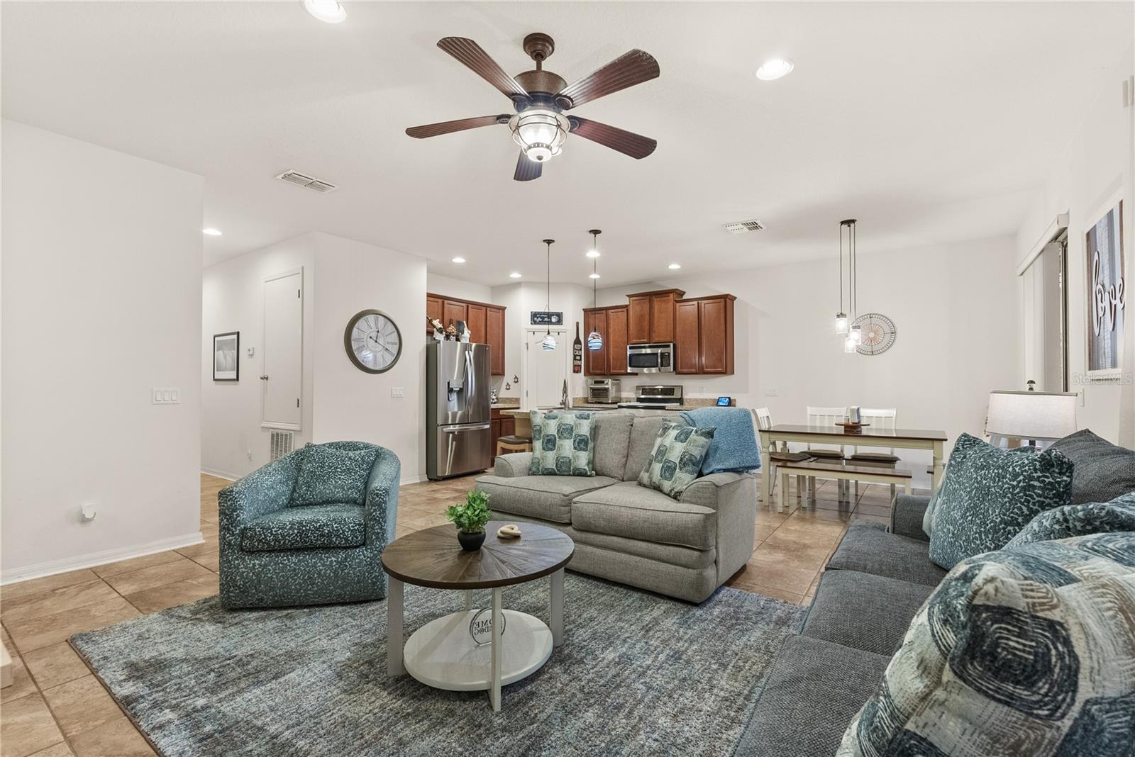 1005 MARATHON KEY WAY, GROVELAND, FL, 34736