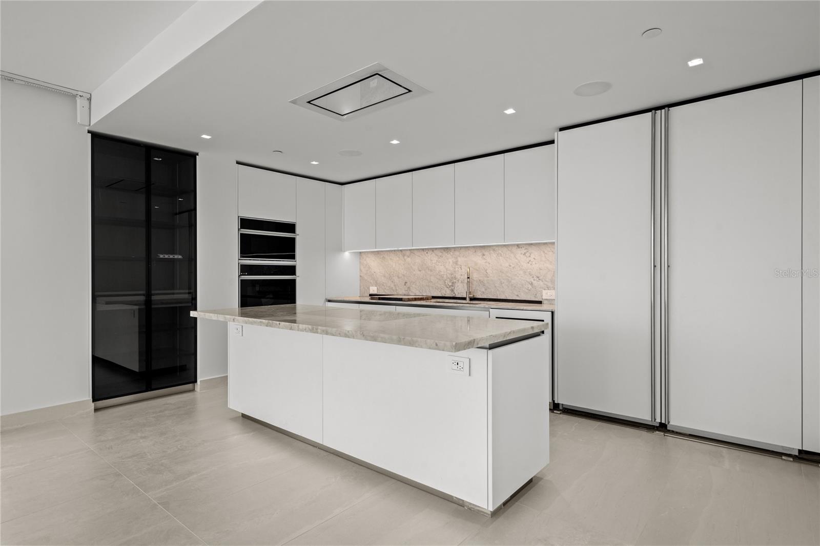 PR9115045 Property Photo