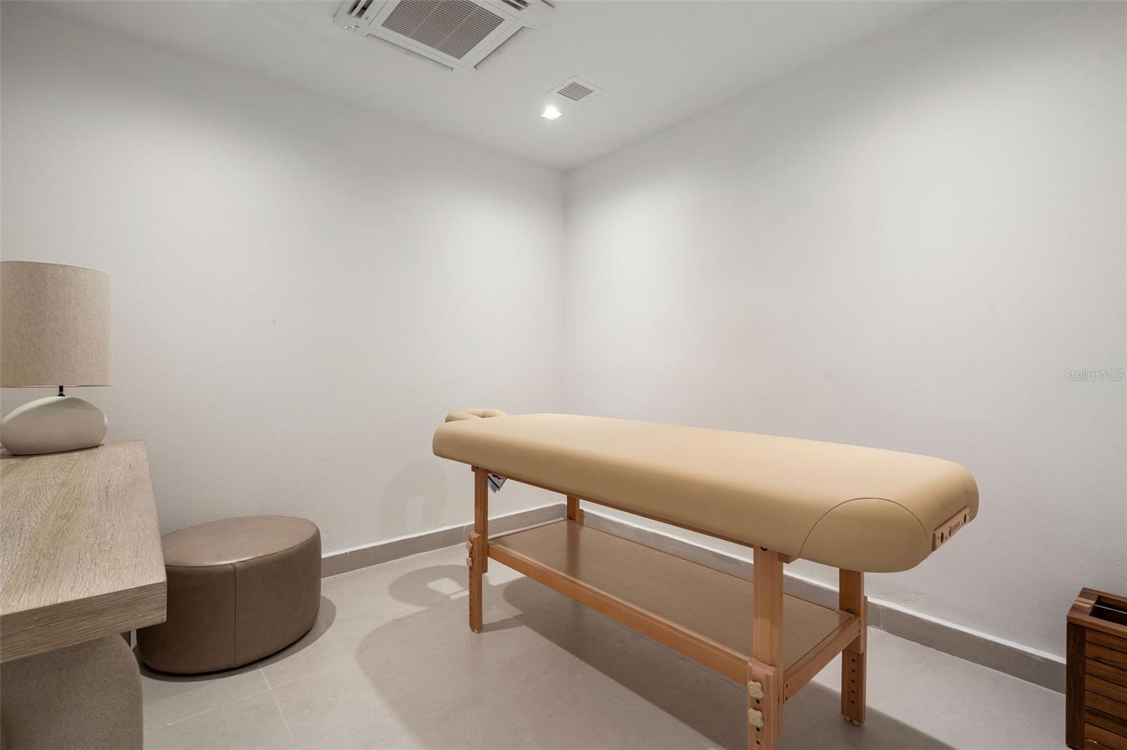 PR9115045 Property Photo