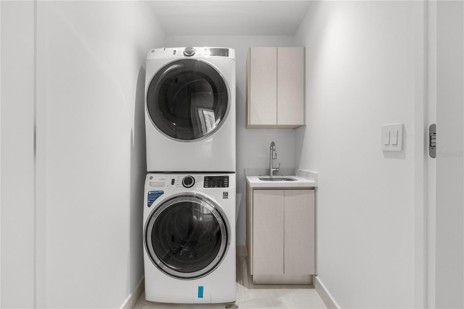 PR9115045 Property Photo