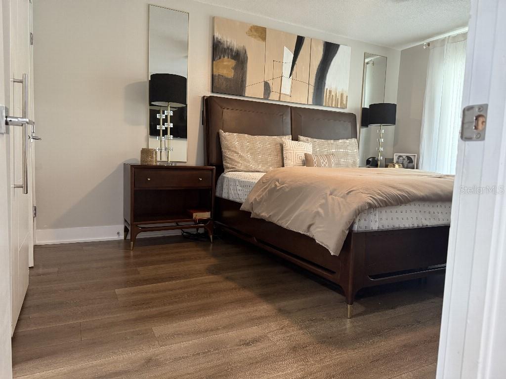 8020 N GOMEZ AVE, TAMPA, FL, 33614