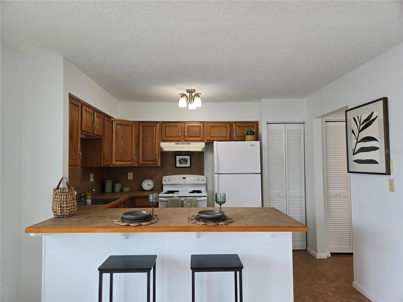 C7512749 Property Photo