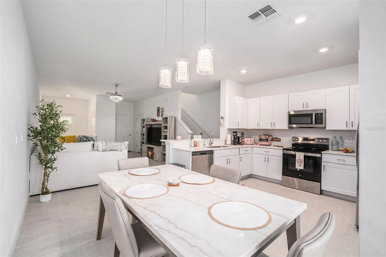 36171 RISA MICHELE ST, ZEPHYRHILLS, FL, 33541